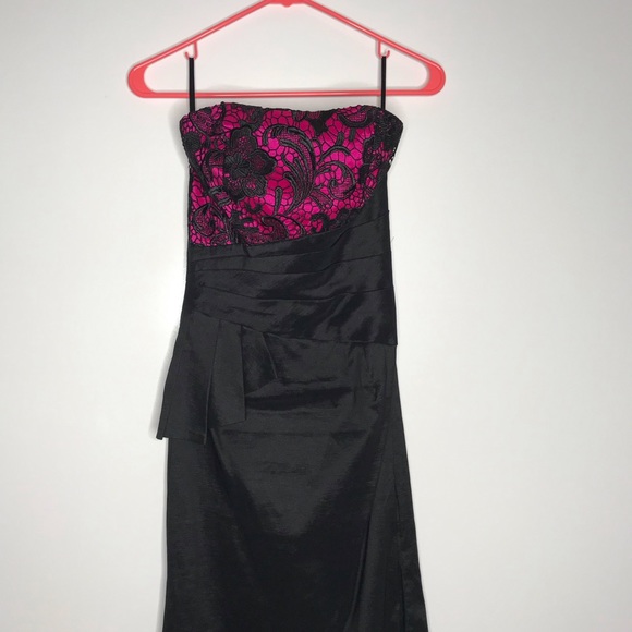 Jessica McClintock Dresses & Skirts - Jessica McClintock pink & black lace ruffle dress